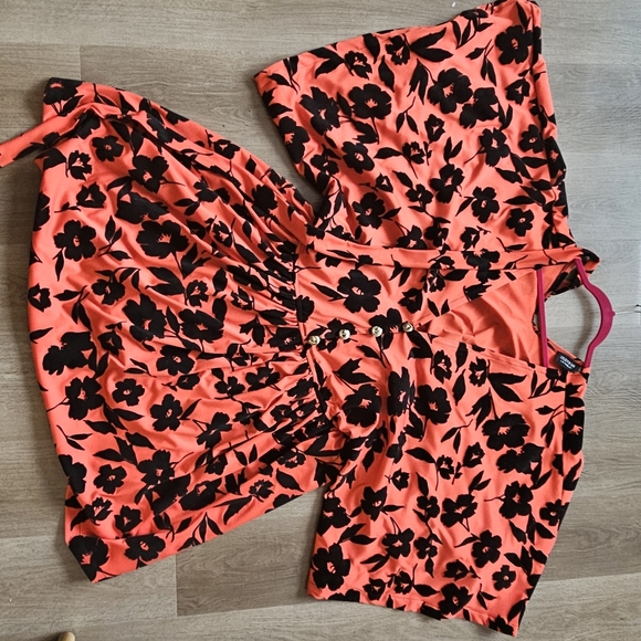 Zelie for She Red and Black Floral Mini Dress - Picture 4 of 5